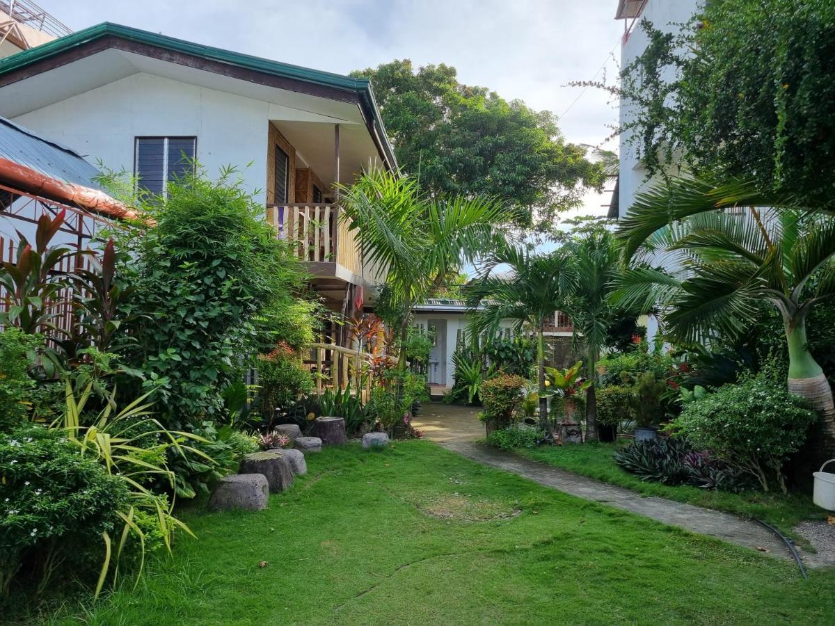 Southpoint Hostel Moalboal Ngoại thất bức ảnh