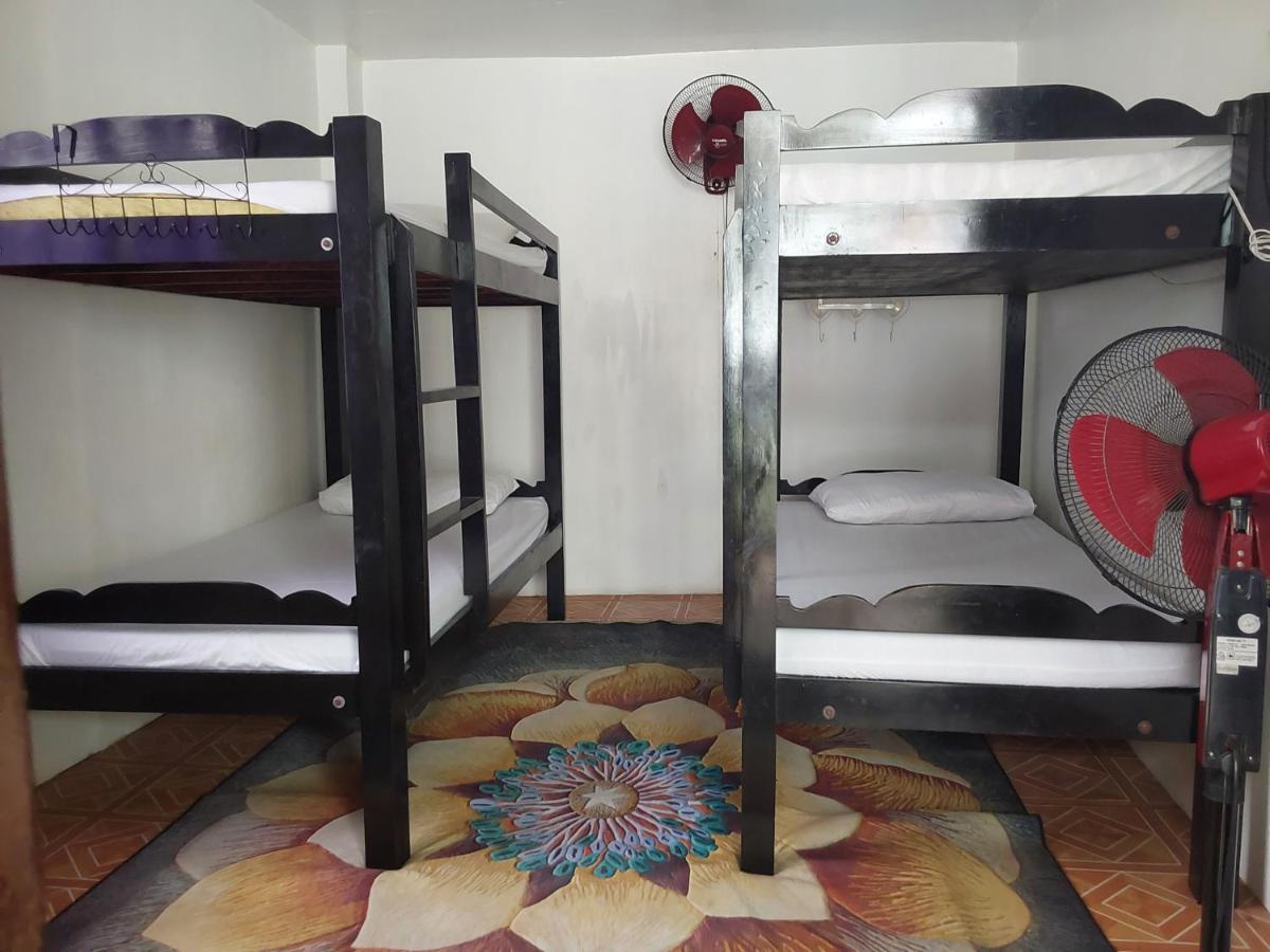Southpoint Hostel Moalboal Ngoại thất bức ảnh